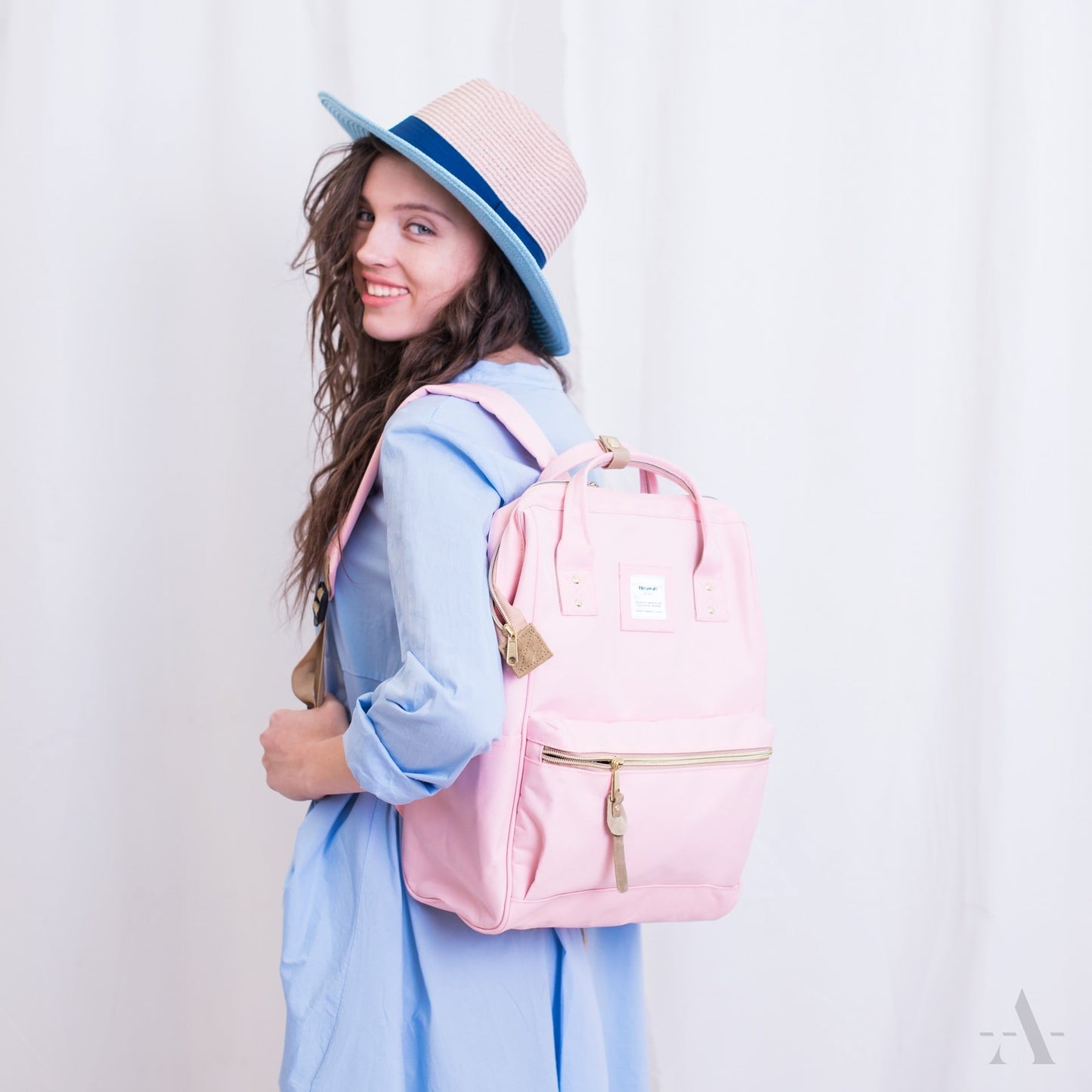 Holly Daze 15" Backpack I Light Pink
